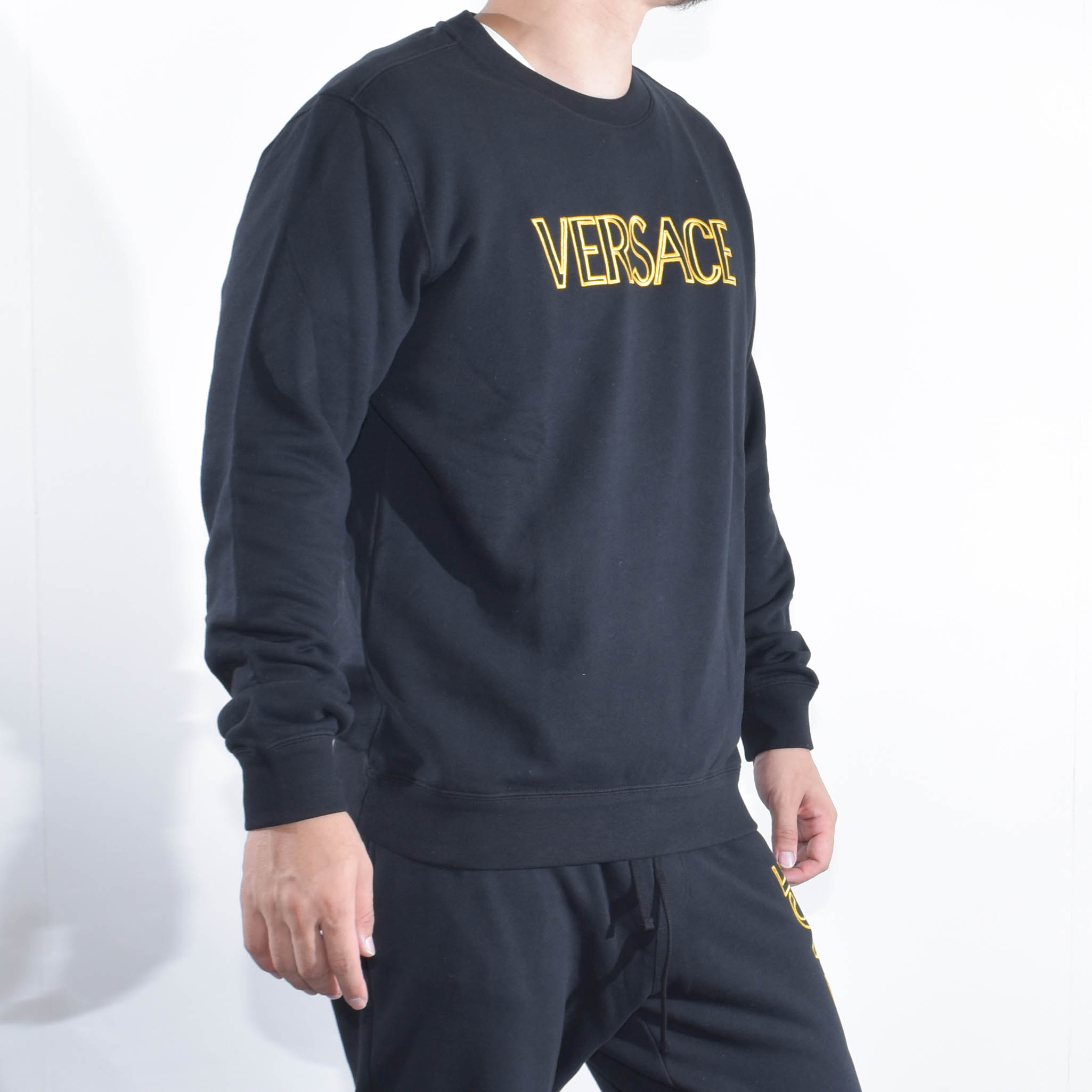 楽天市場】ヴェルサーチ トレーナー トップス スウェット 刺繍 ロゴ 中