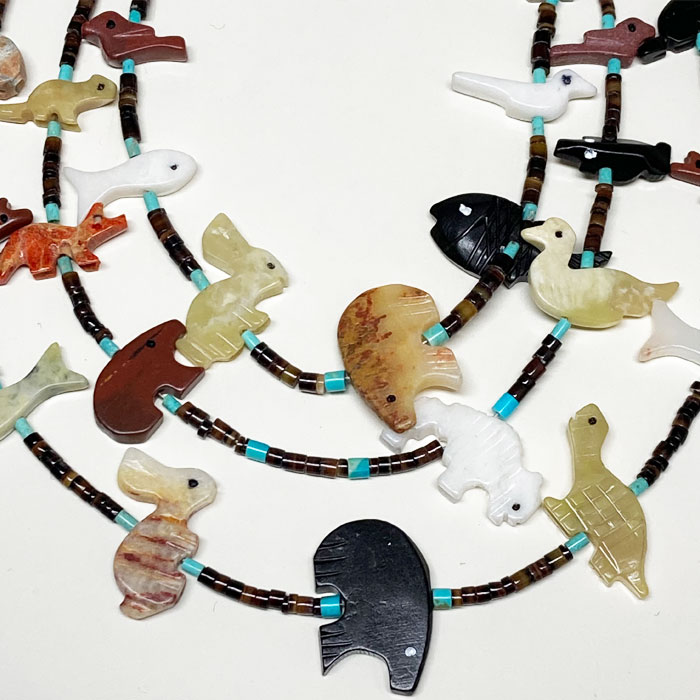 楽天市場】インディアンジュエリー ズニ族 3連 マルチストーン