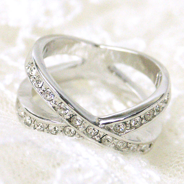 楽天市場】【メール便送料無料】スワロフスキークリスタルラインクロス