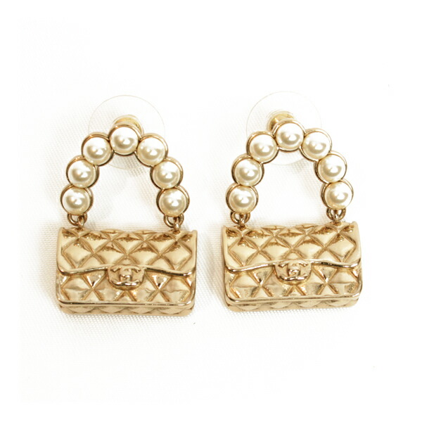 楽天市場】CHANEL シャネル ピアス マトラッセピアス メタル×フェイク