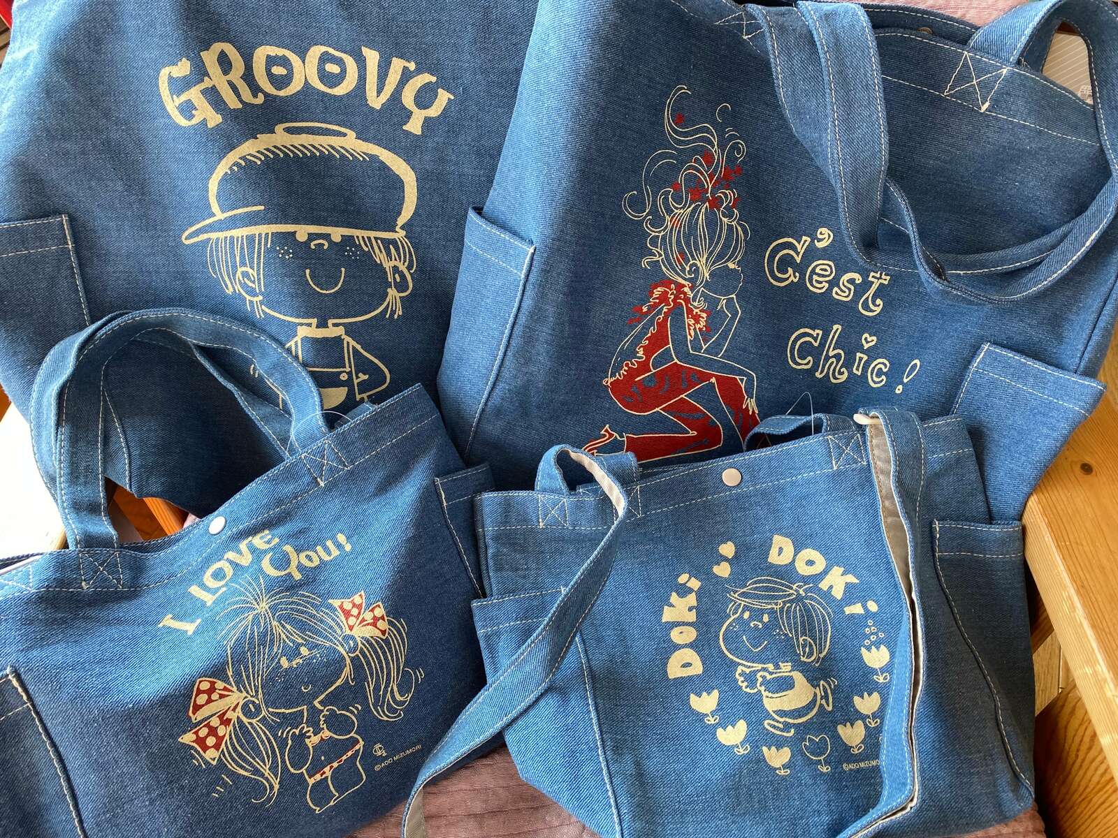 楽天市場】水森亜土「デニムトート」亜土ちゃんのお洒落なイラストが