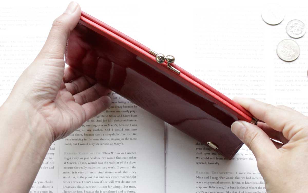 楽天市場】エナメルレザー がま口 長財布 ダコタ Dakota グロッソ