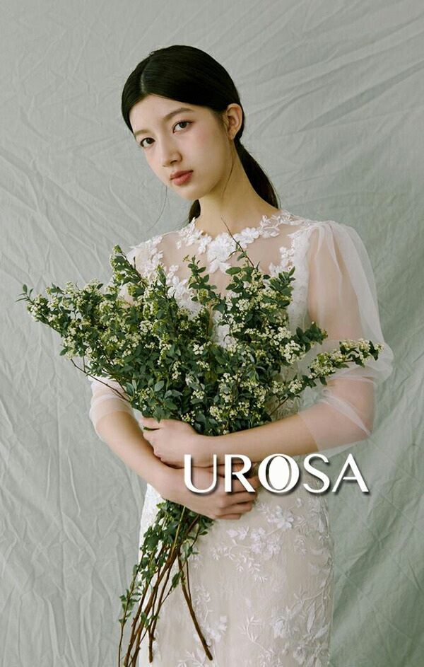 楽天市場】ウェディングドレス レース袖あり 長いフィッシュテール