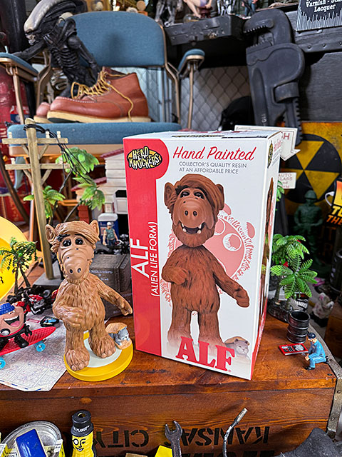 楽天市場】NECA アルフ ヘッドノッカー ボビングヘッド アメリカン雑貨