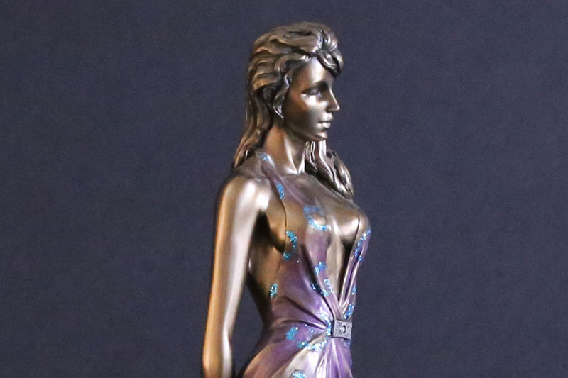 楽天市場】【P10倍】【在庫限り！売り尽くしSALE】ブロンズ像 置物