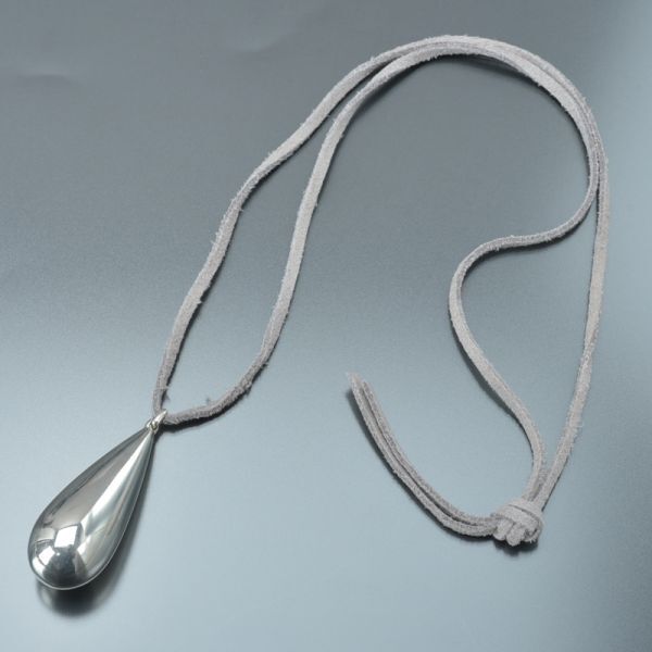 楽天市場】新品仕上げ GUCCI グッチ ティアドロップ ネックレス SV925