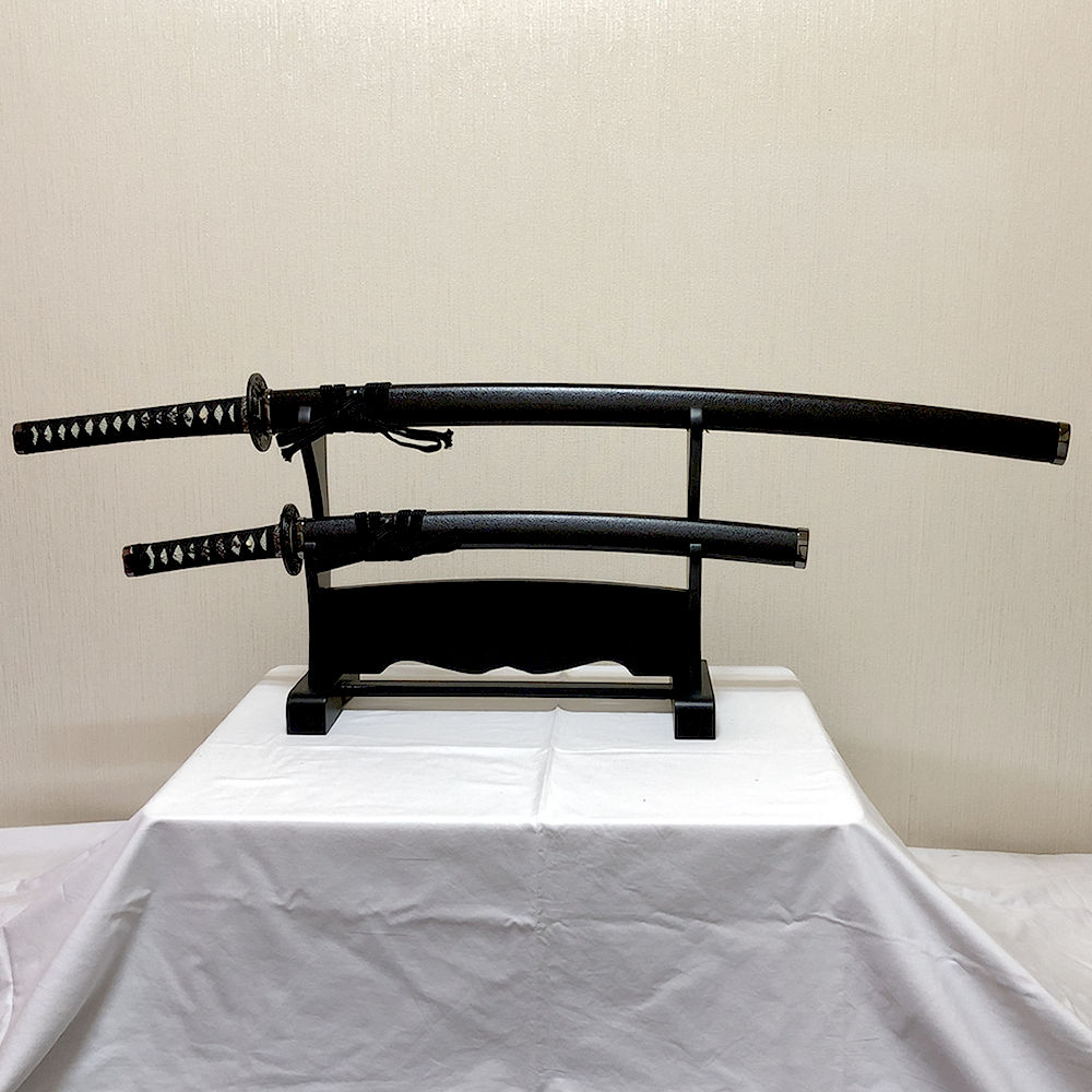 楽天市場】木製 刀スタンド 2本掛け台日本刀 刀台 刀 刀掛け 侍刀 模造