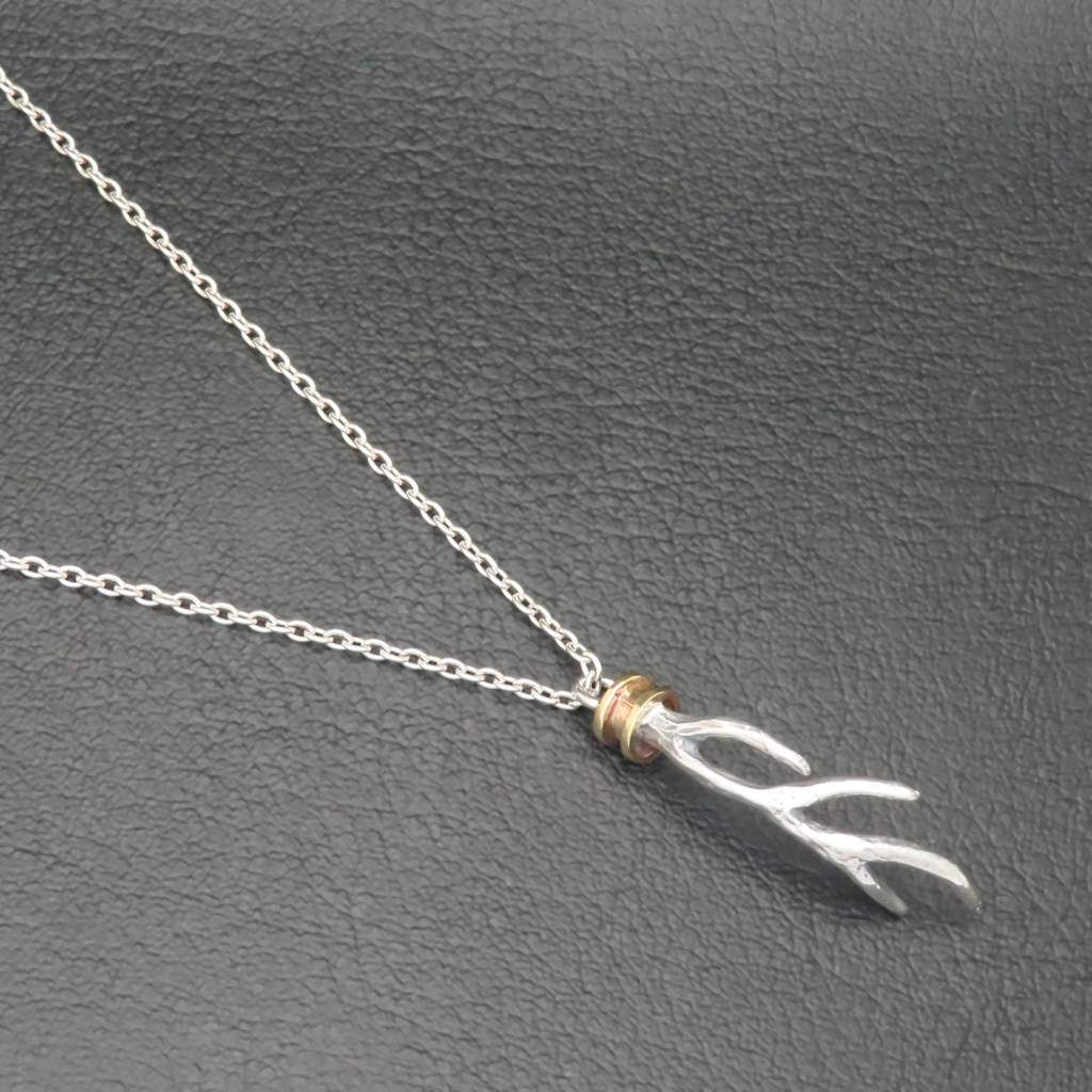 楽天市場】鹿の角ネックレス シルバー925 × 真鍮 M 【刻印無料】 鹿の