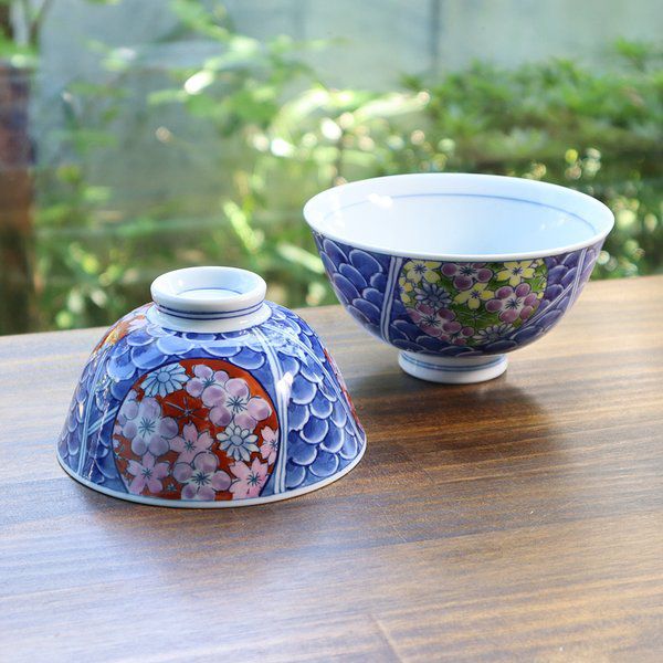 楽天市場】有田焼 お茶碗 青海波花絵（緑・赤） : 有田焼 器の華 まるふく