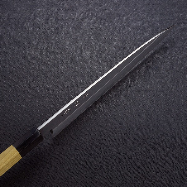 楽天市場】東周作 柳刃包丁 片刃 240mm青紙2号 霞研ぎ仕上げ 八角水牛