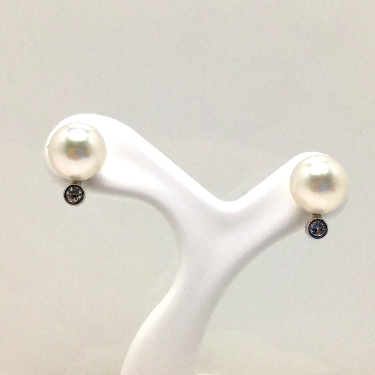 伊勢志摩産あこや真珠　パールピアス 7.2-7.4mm 楽天市場】【ふるさと納税】 真珠 アクセサリー ピアス パール 7mm