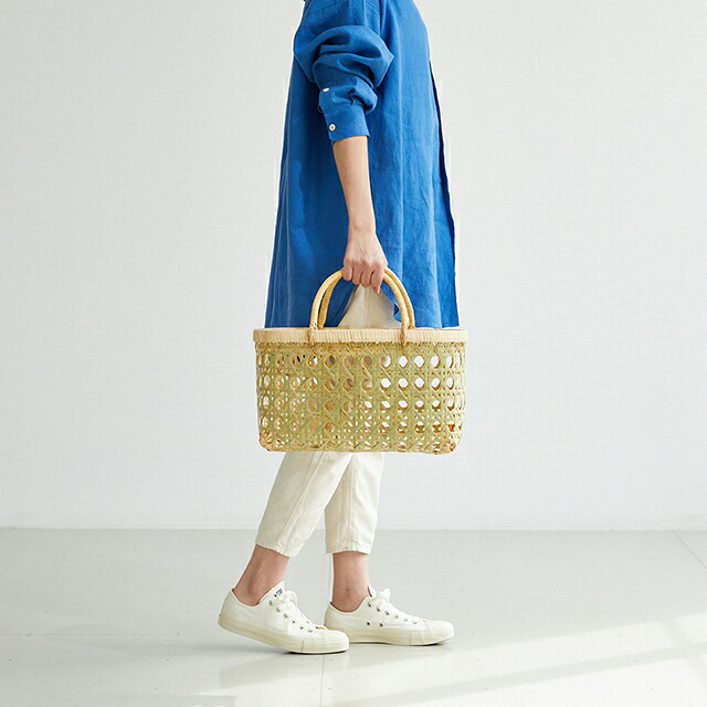 楽天市場】八つ目編み青竹かご(楕円/籐取手)(約)幅38×マチ17×本体高さ