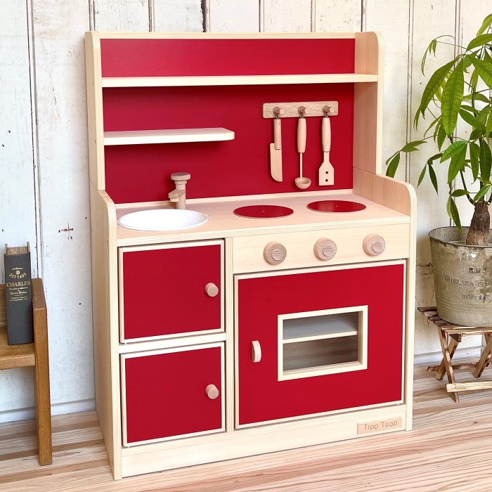 楽天市場】木製ままごとキッチン Tipp Tapp DXレッド : KAWASAKI craft