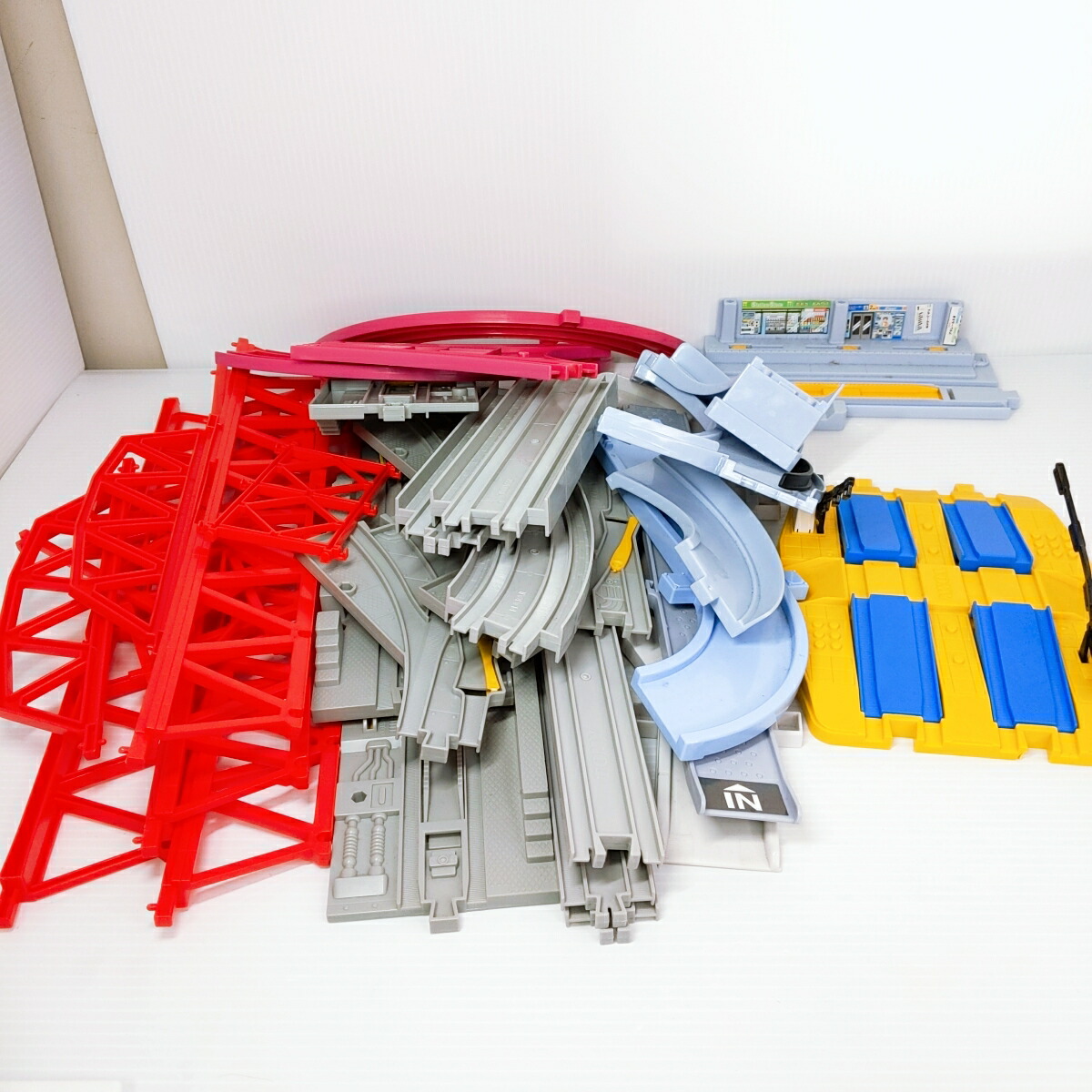 楽天市場】【中古品】タカラトミー プラレール まとめ売り車両×レール