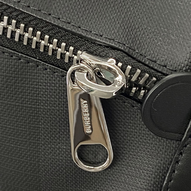 楽天市場】【BURBERRY】バーバリー ボディバッグ 8014237 A1483 DARK