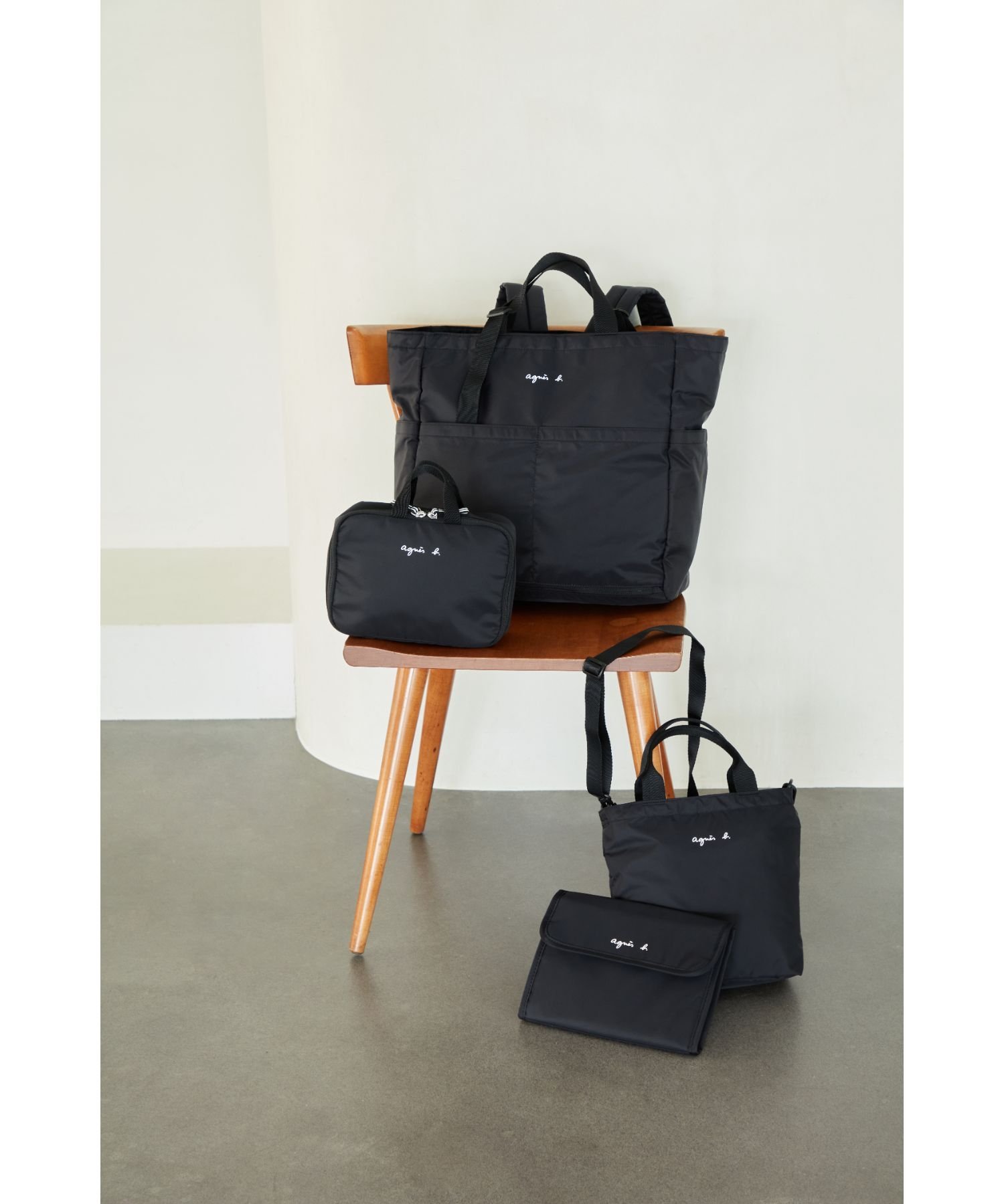 agnes b.｜ロゴ ペアレンツバッグ マザーズバッグ | Rakuten Fashion