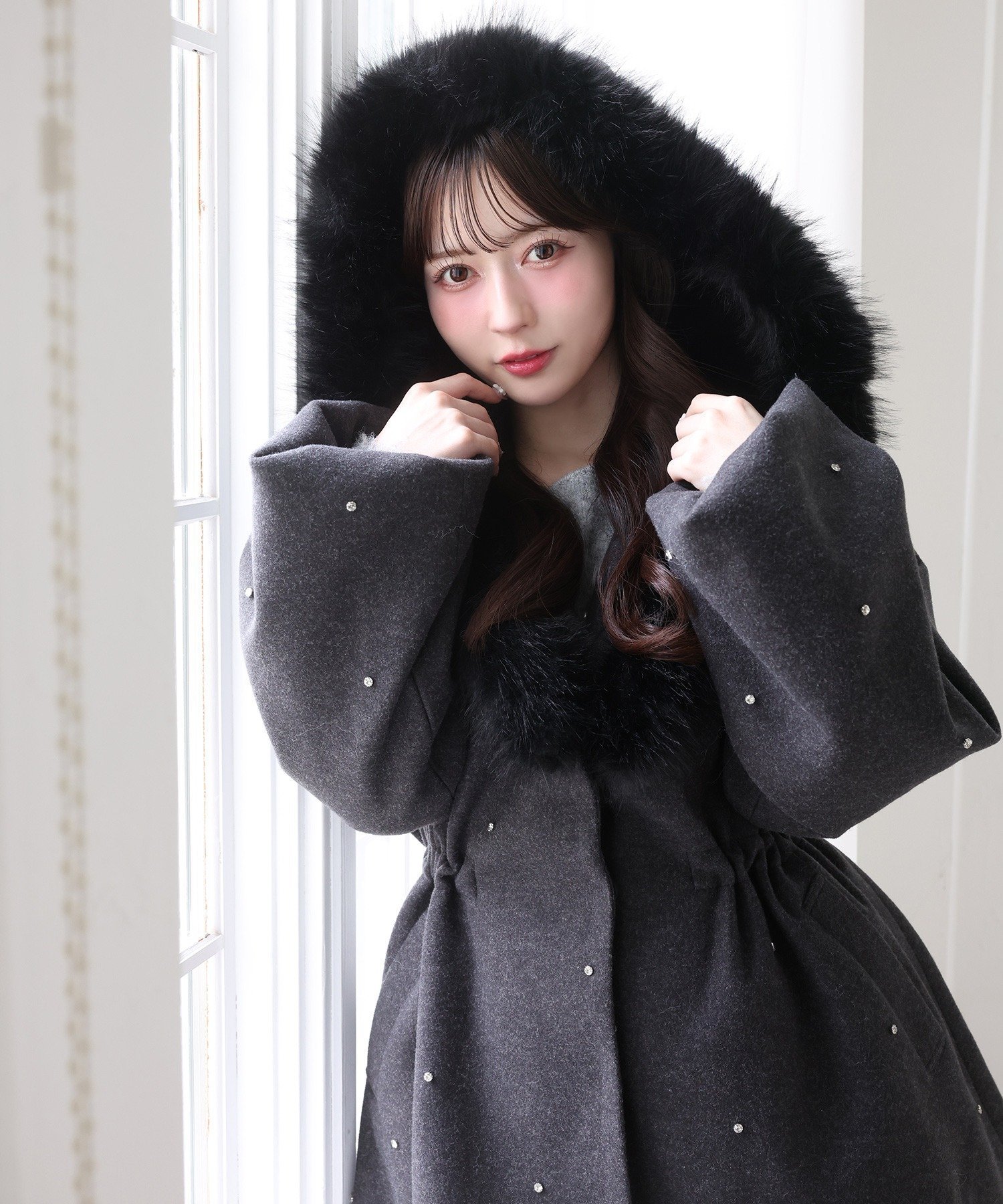 one after another NICE CLAUP｜フードフェイクファービジューミドル