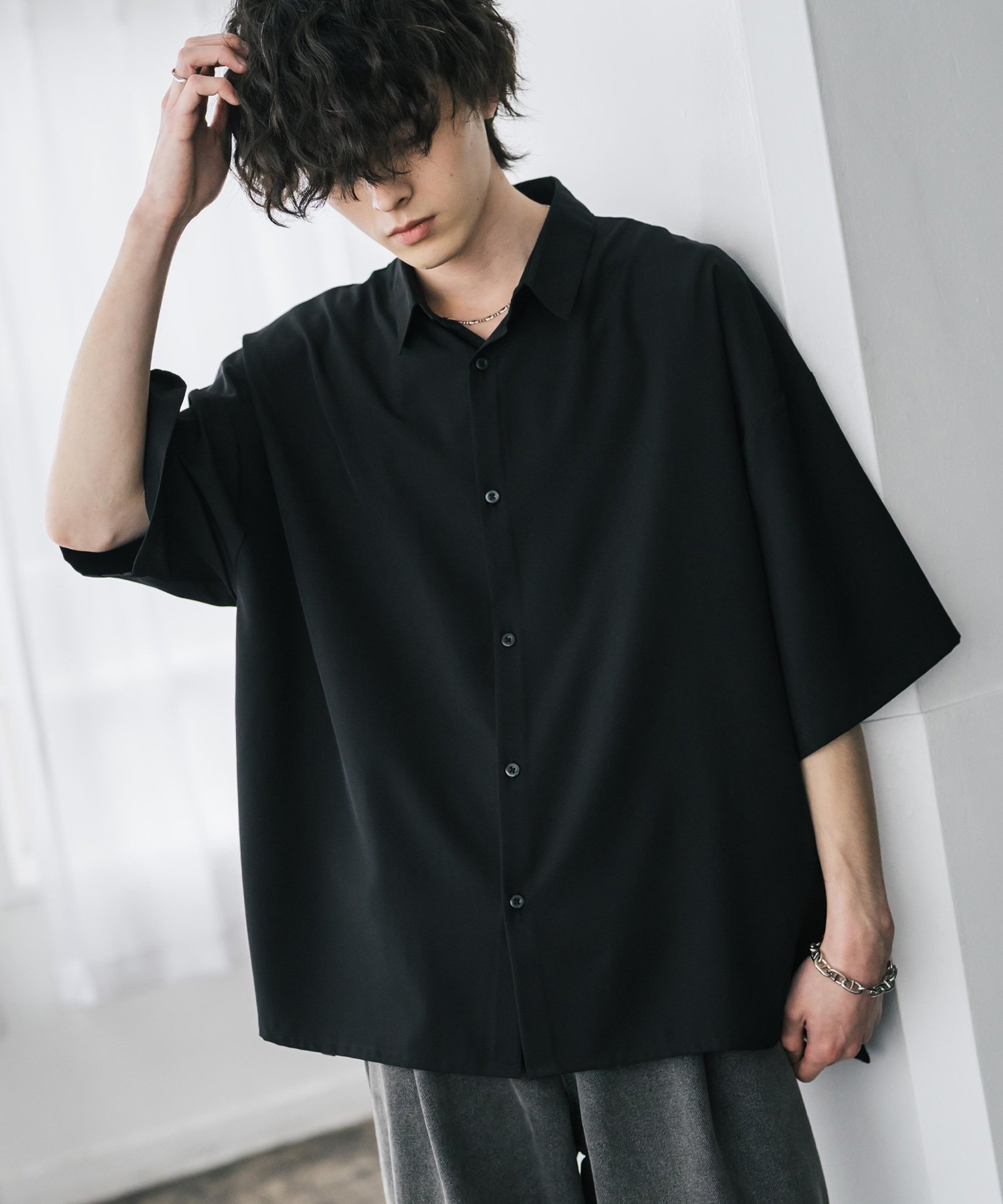 楽天市場】ビッグシルエット シャツ（カラーブラック）の通販