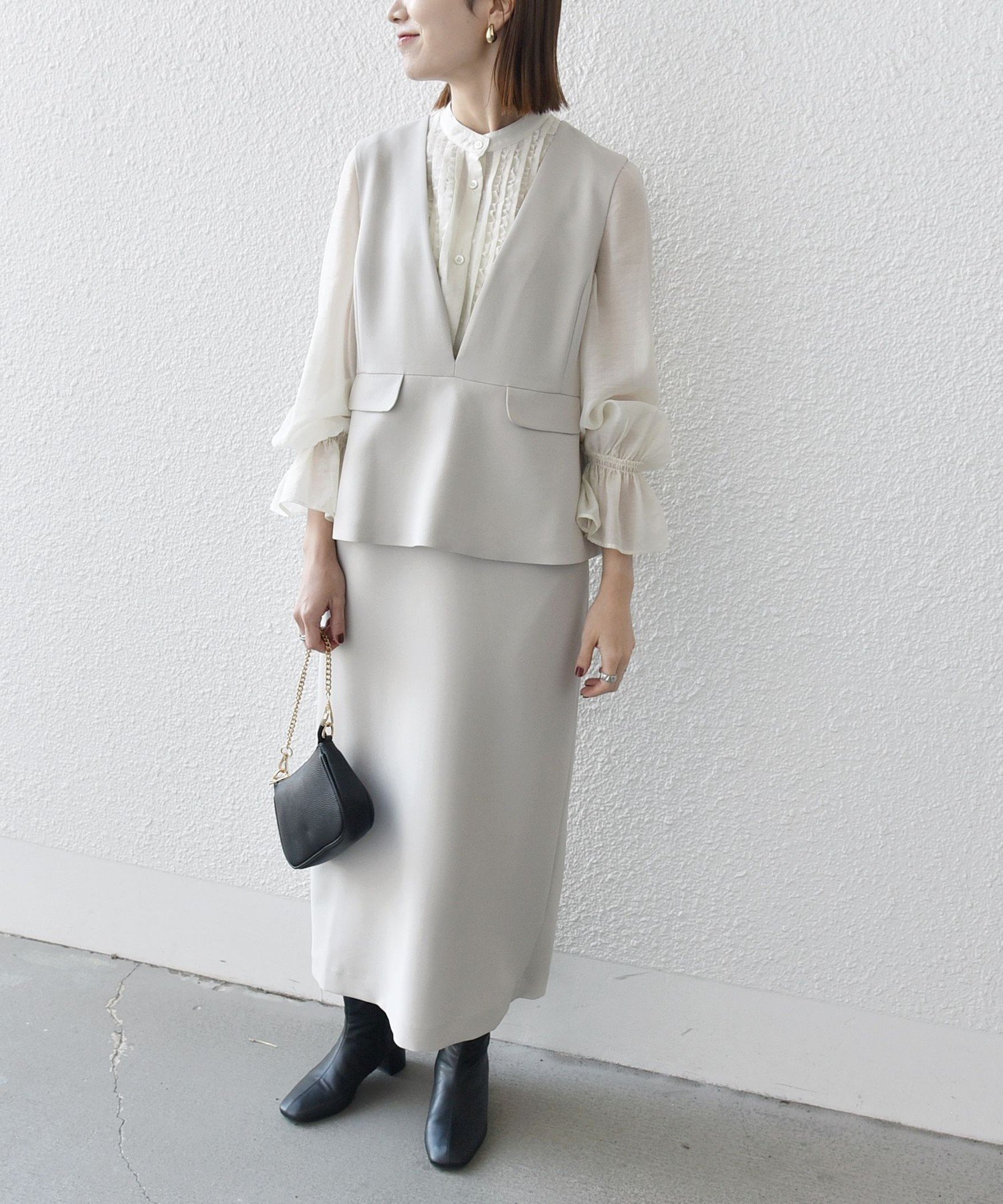 SHIPS any ダブルクロス Vネック ペプラム ワンピース SHIPS any:〈洗濯機可能〉ダブルクロス Vネック ペプラム ワンピース