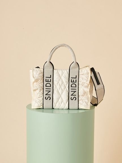 SNIDEL｜フリルキルティングロゴバッグ | Rakuten Fashion(楽天