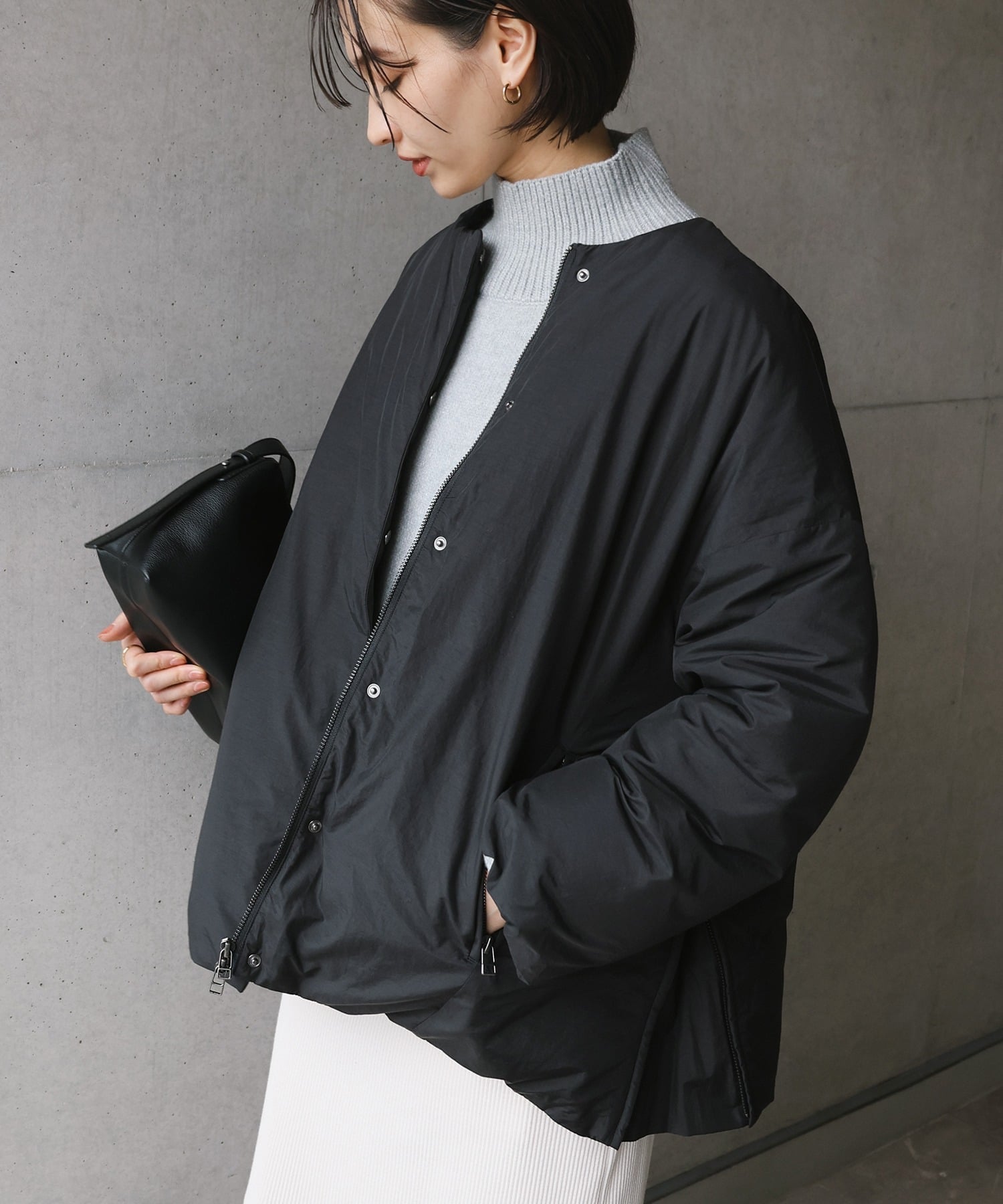 andme｜ノーカラー サイドジップ ダウンジャケット evernavy エバー