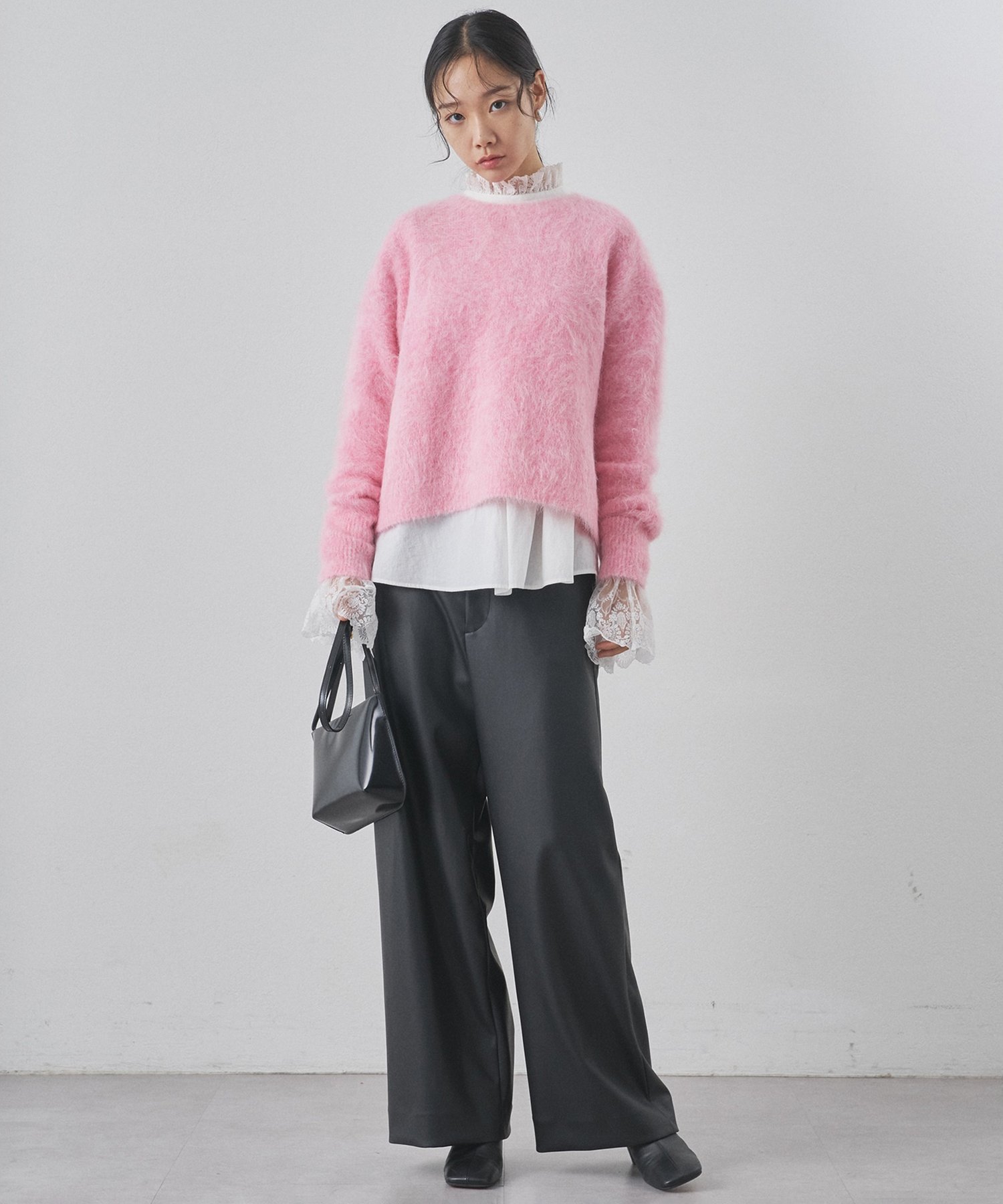 Whim Gazette｜スーリーアルパカクルーネックプルオーバー | Rakuten