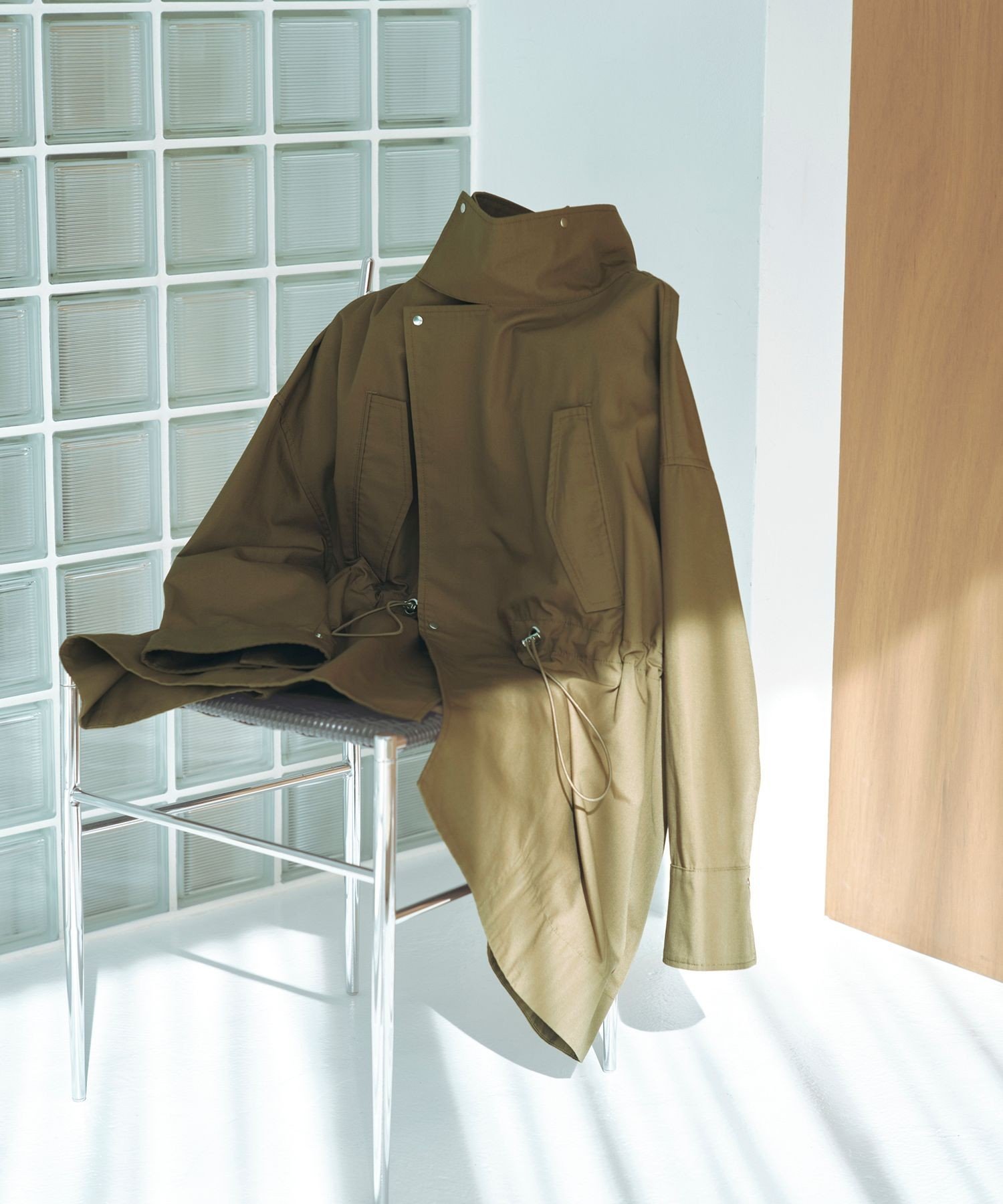 ADAM ET ROPE'｜【WEB限定】・【サステナブル】スタンドカラーハーフ