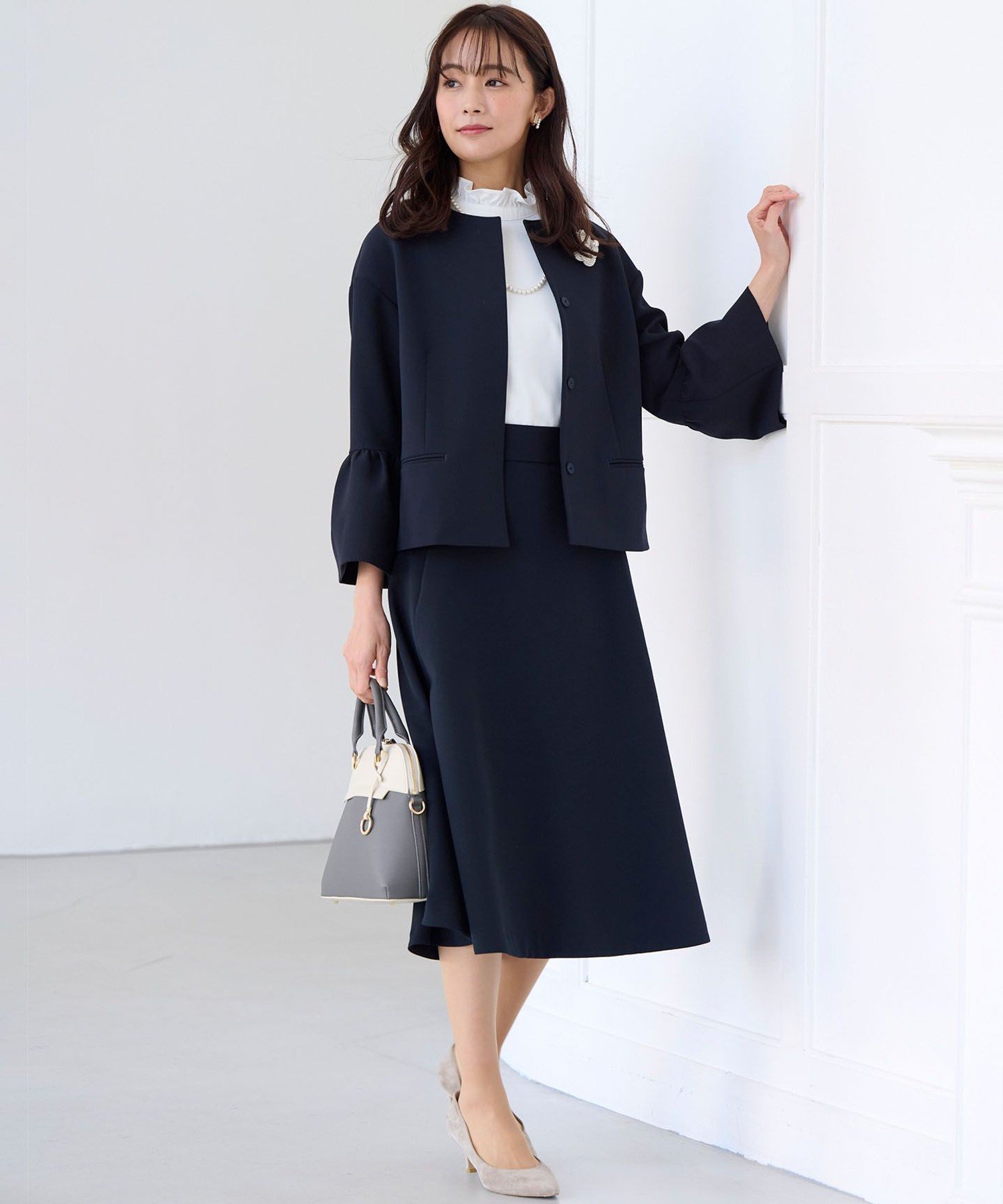 組曲｜【KUMIKYOKU NAVY】コンフォータブルドレープ フレアスリーブ