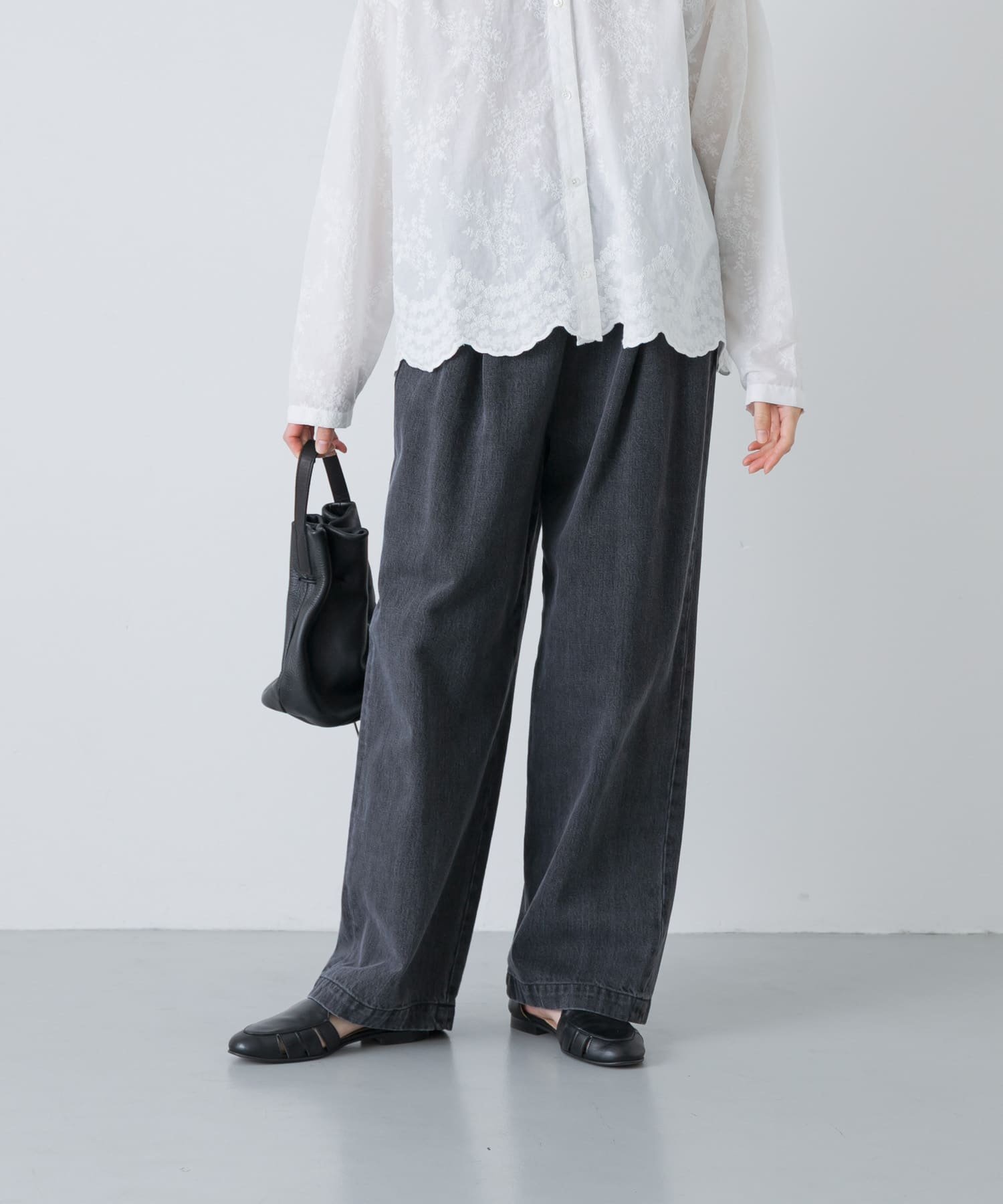 かぐれ｜フェードデニムイージーパンツ | Rakuten Fashion(楽天