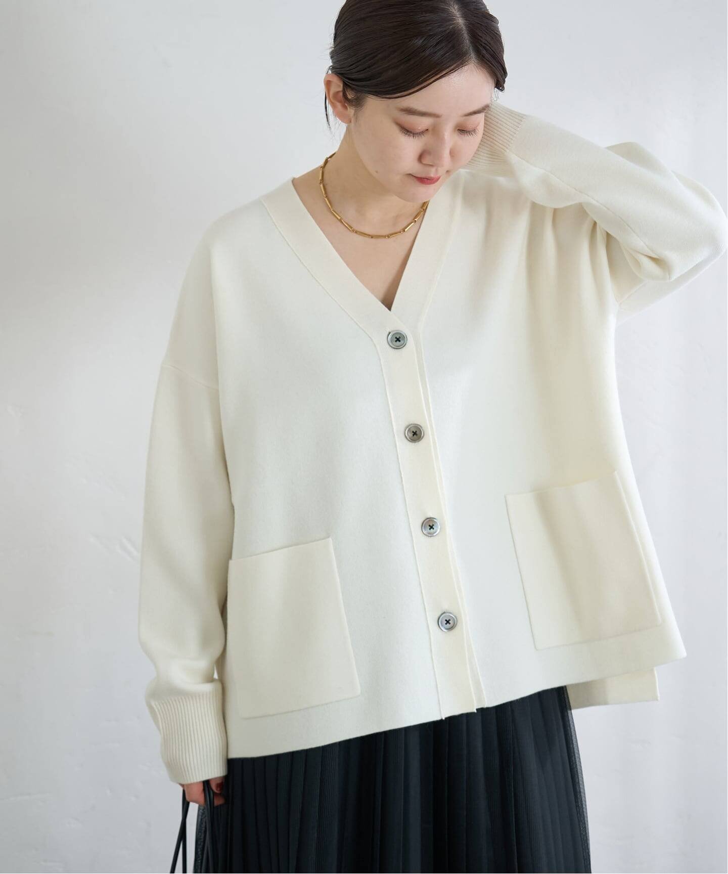 IENA｜スーパーファインスムースVネックミドルカーディガン | Rakuten