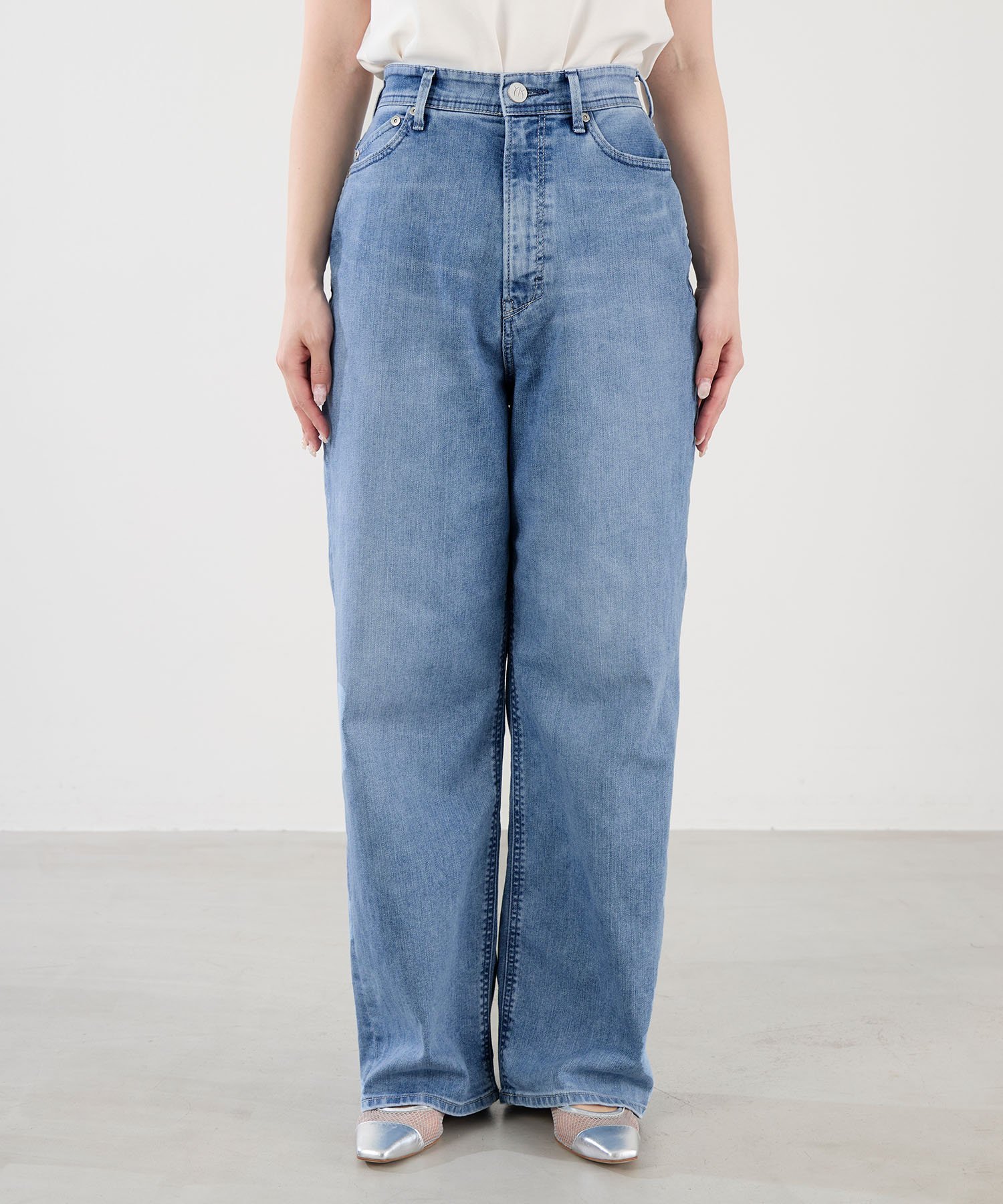 MICA＆DEAL｜【YANUK】AIRY Really Light ルーズストレートデニム-Joan