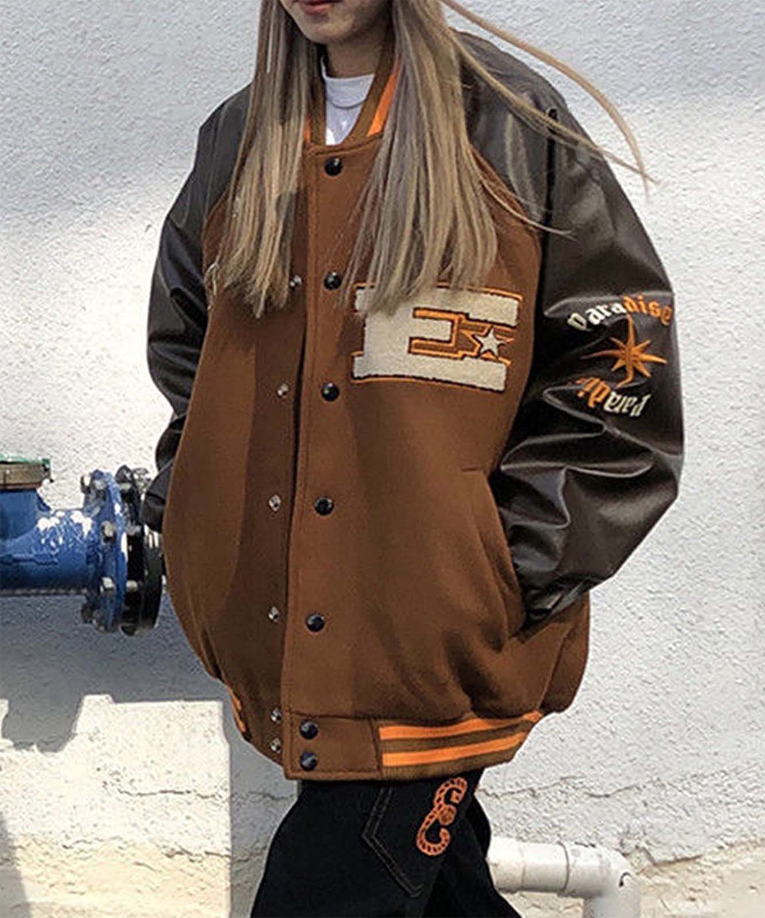 DEVICE｜ブラウンベース ビッグロゴ スタジャン アウター ブルゾン