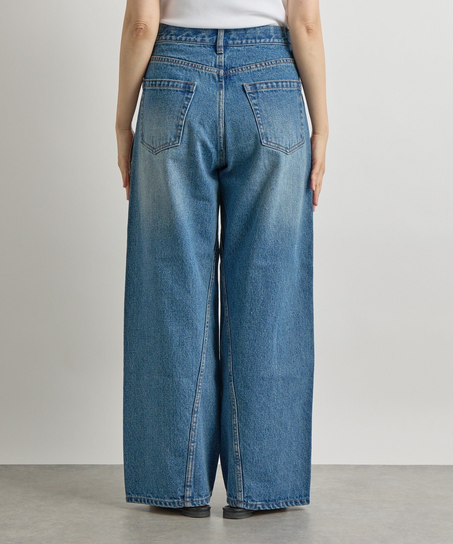 RIVE DROITE｜【MONN.:.(モン)】フロントナローデニムパンツ | Rakuten