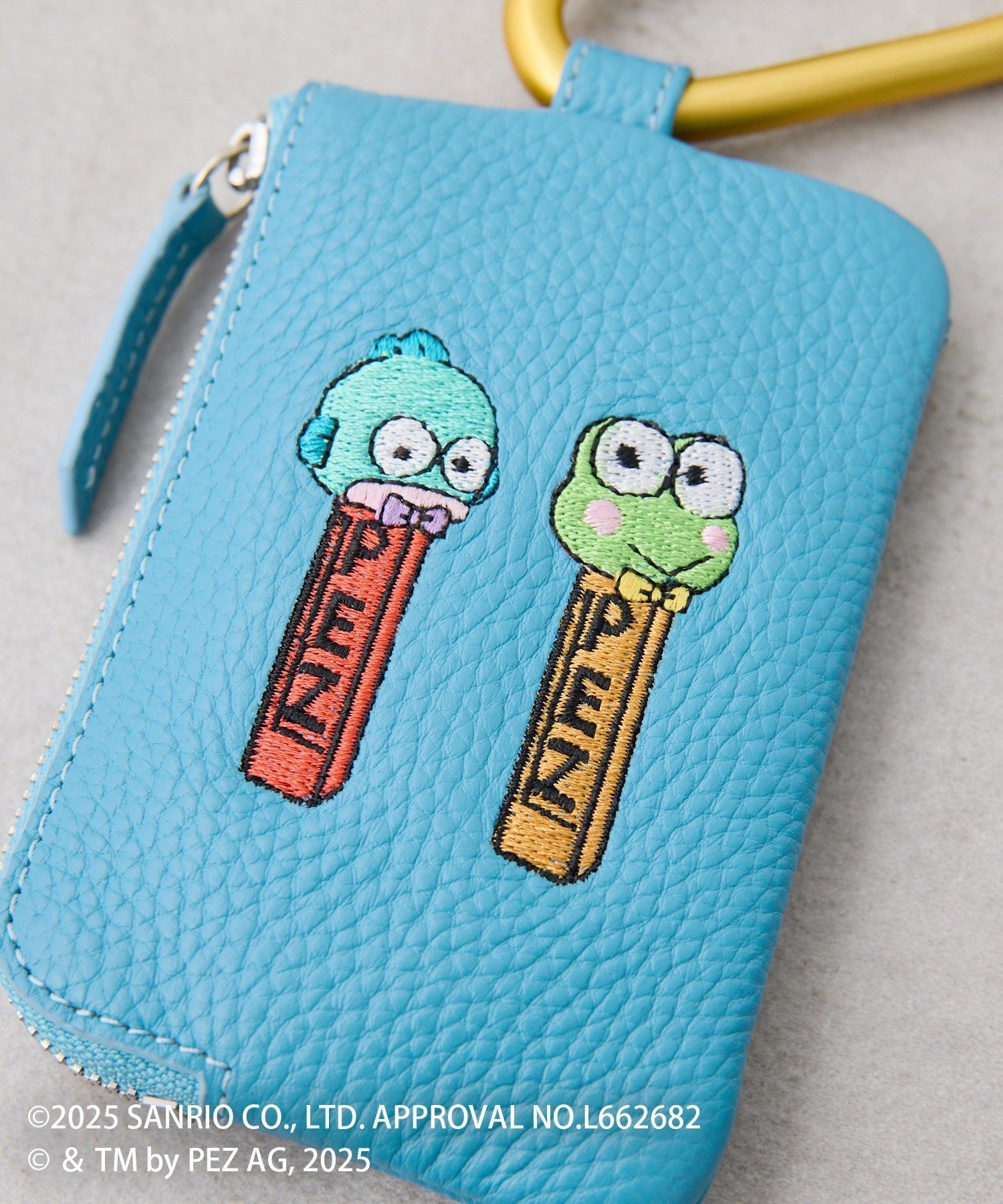 ear PAPILLONNER｜【はぴだんぶい×PEZ(ペッツ) ×ear】本革/カラビナ