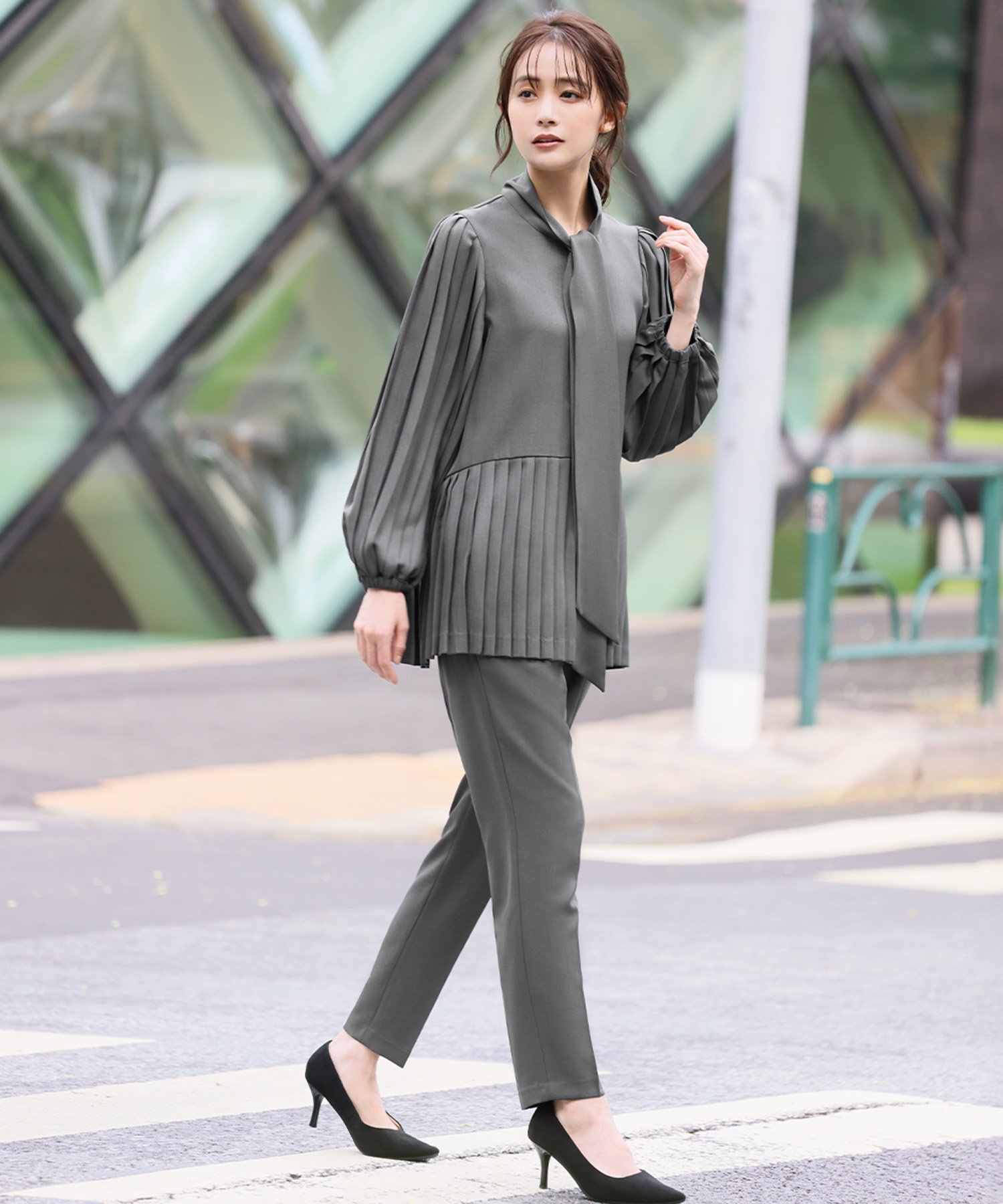 RIVER FIELD & Co.｜ボウタイプリーツブラウス・パンツセットアップ