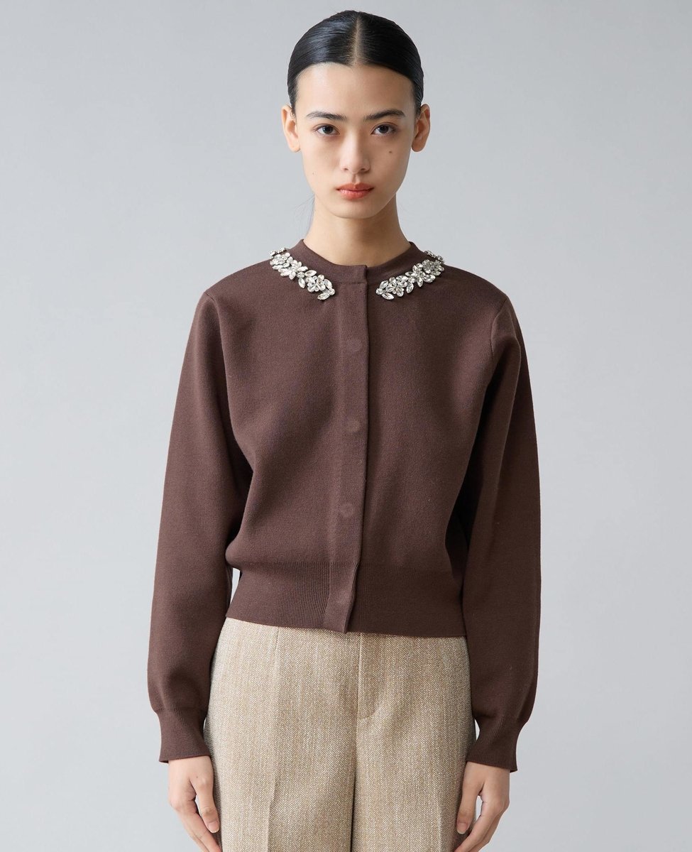 TIARA｜ビジューネックカーディガン | Rakuten Fashion(楽天