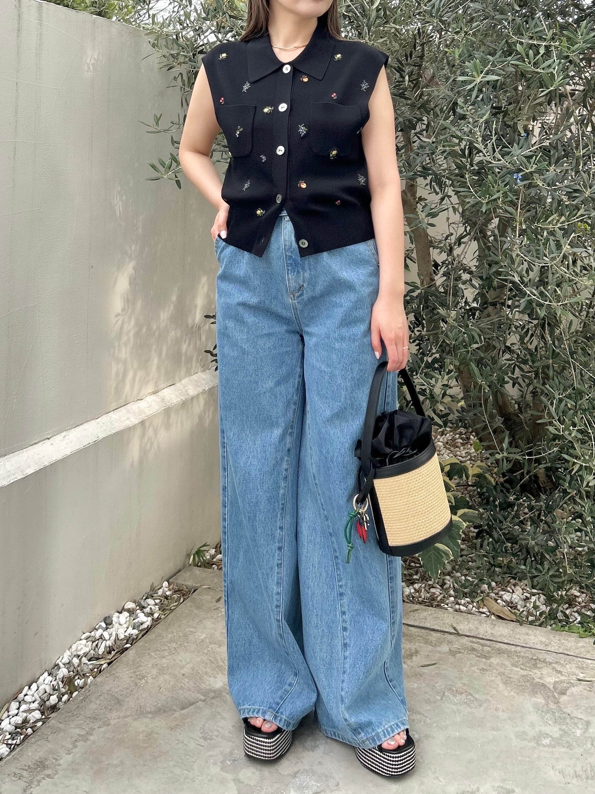 FRAY I.D｜フルーツ刺繍ポロカラーノースリニットジレ/接触冷感