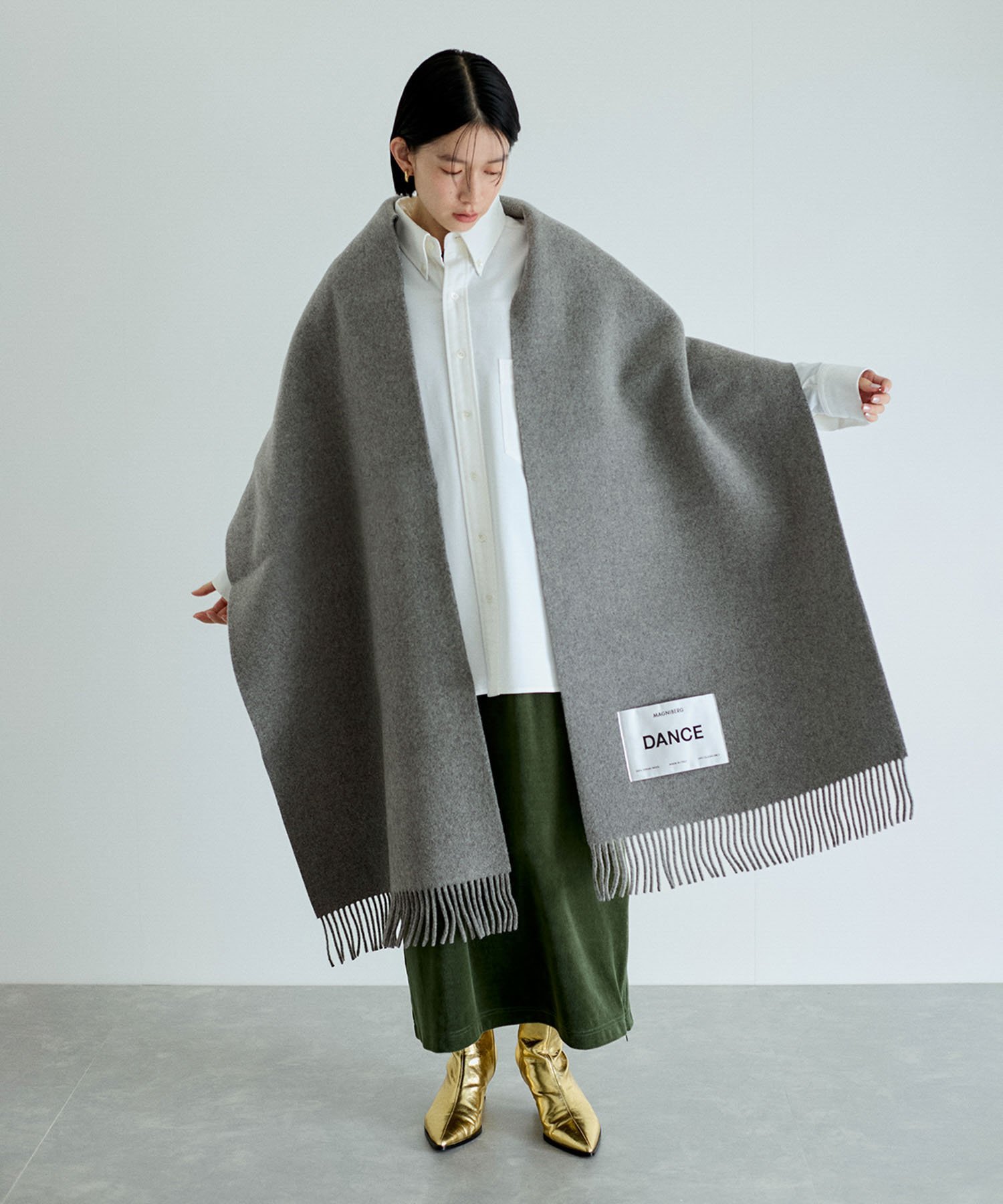 ADAM ET ROPE'｜【MAGNIBERG(マグニバーグ)】BOLD SCARF | Rakuten