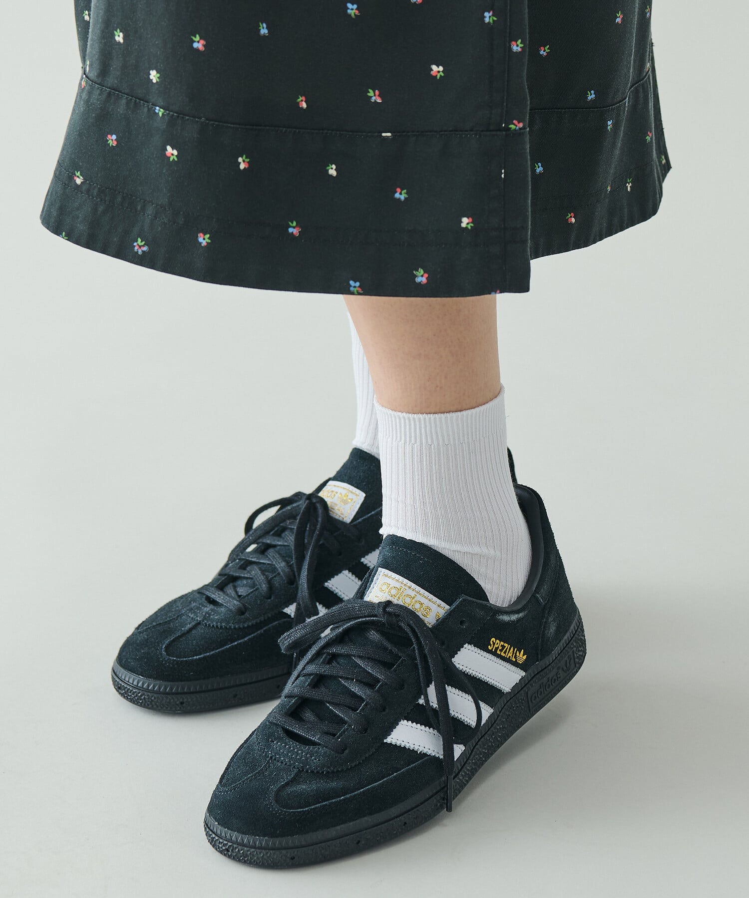 adidas Bshop〈別注〉HANDBALL SPEZIAL WOMEN Bshop｜adidas | <別注>HANDBALL SPEZIAL WOMEN | Rakuten Fashion