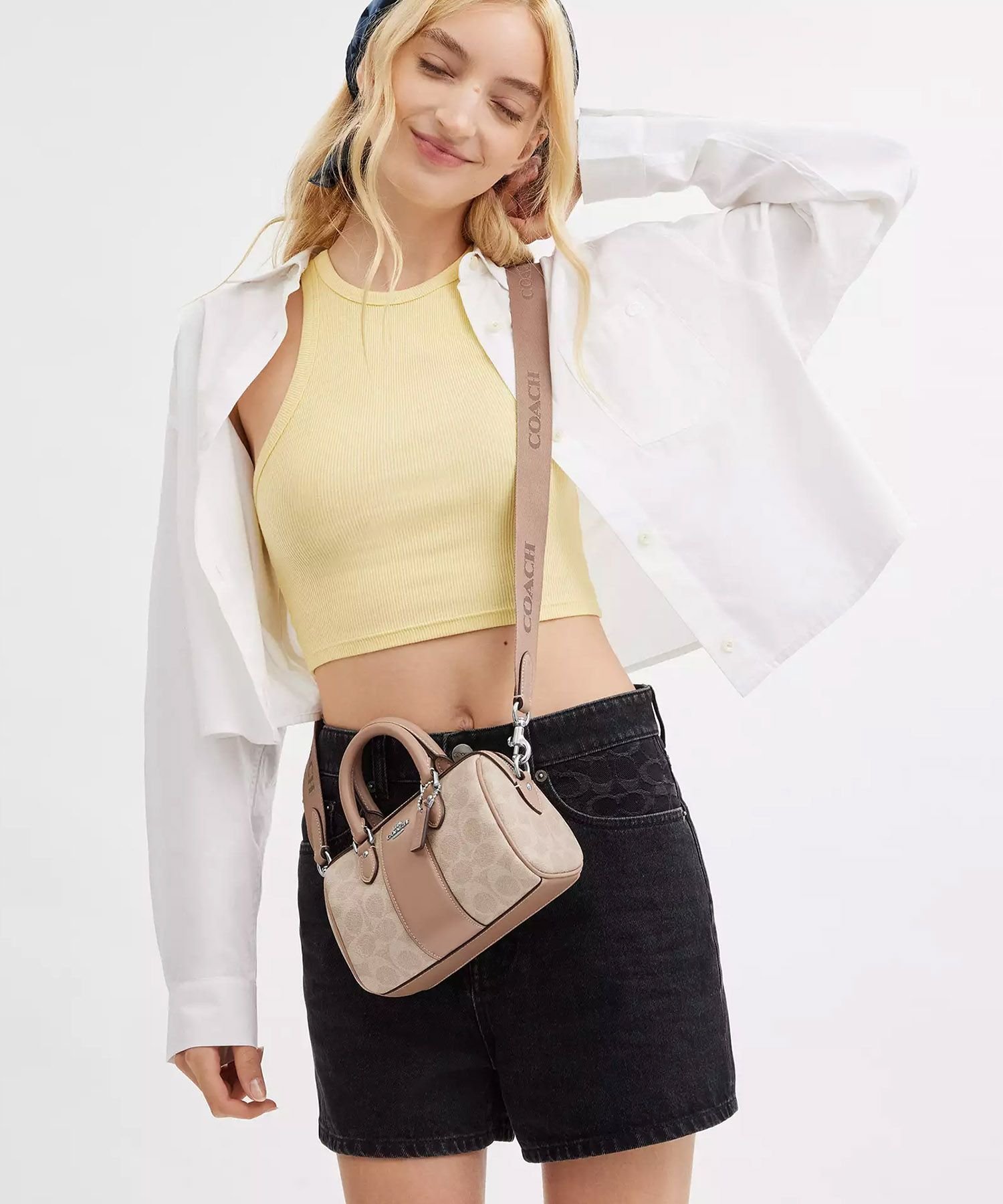 COACH OUTLET｜【公式】ミニ ローアン クロスボディ・シグネチャー