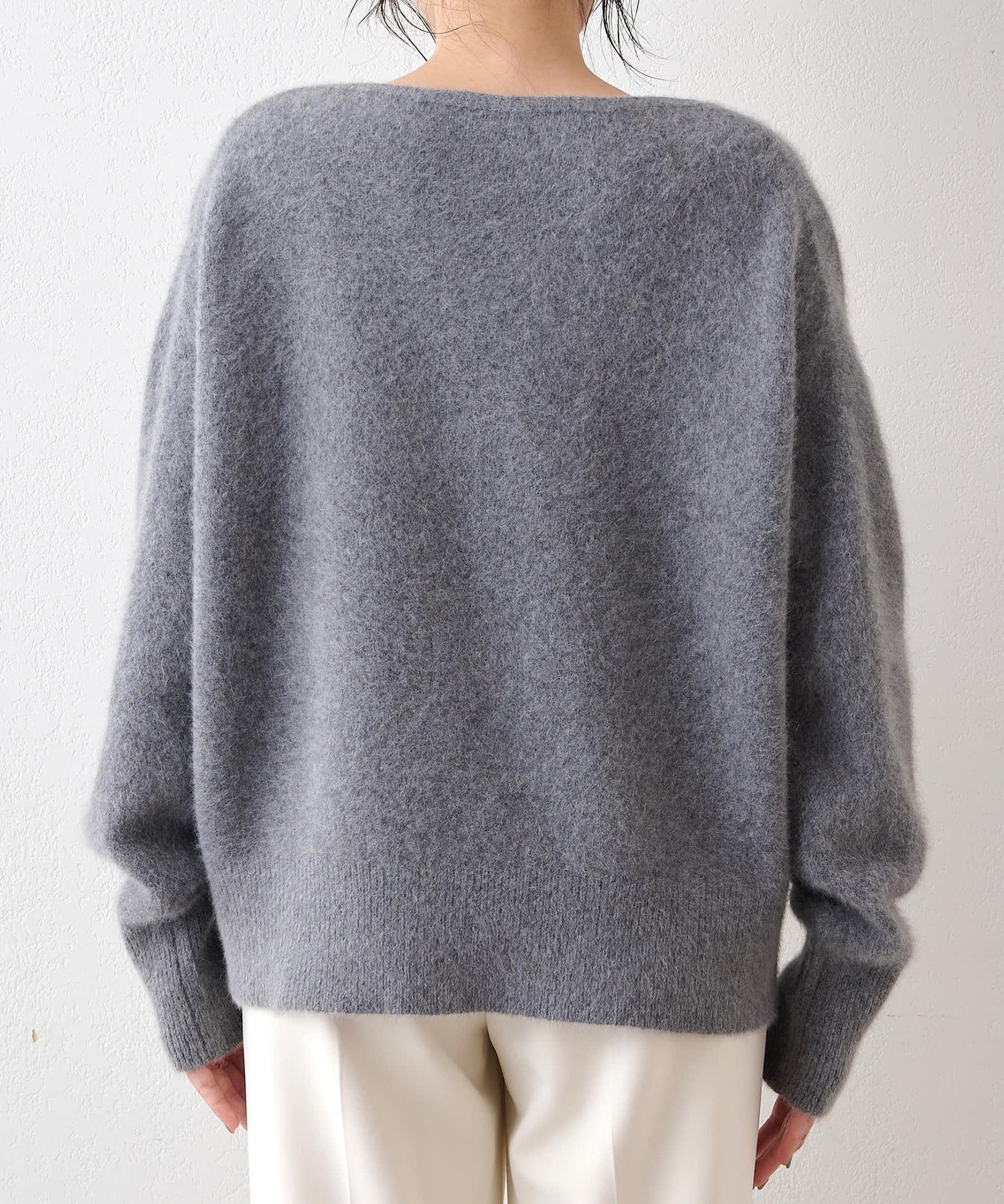 Whim Gazette｜フォックスウール Vネックプルオーバー | Rakuten