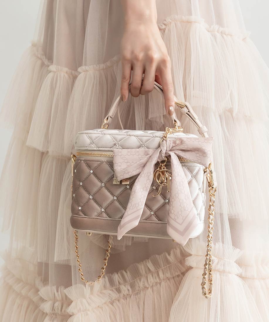 RANDA｜2WAY リボンチャームキルティングバニティバッグ | Rakuten