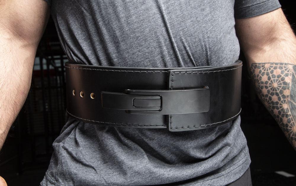 楽天市場】トレーニングベルト パワーベルト レバーアクションベルト