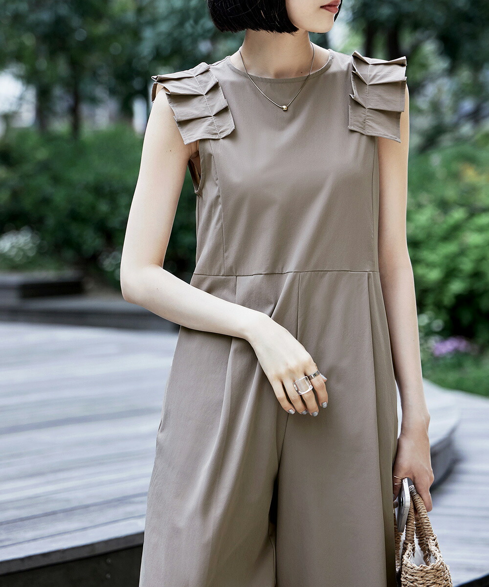 楽天市場】フリルオールインワンラッシュガード ワンピース レディース