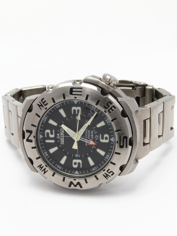 SEIKO 8F56-0070 チタン20気圧防水 日本製 廃盤モデル SEIKO 8F56-0070