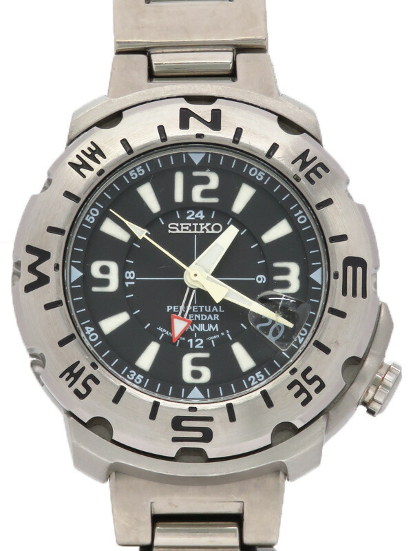 SEIKO 8F56-0070 チタン20気圧防水 日本製 廃盤モデル SEIKO 8F56-0070