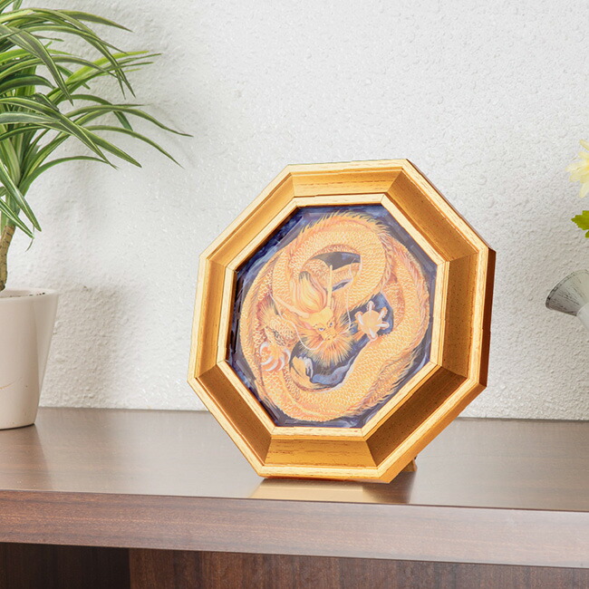 楽天市場】＼特典あり／八方睨みの黄金皇帝龍[風水 龍 絵 アート 絵画