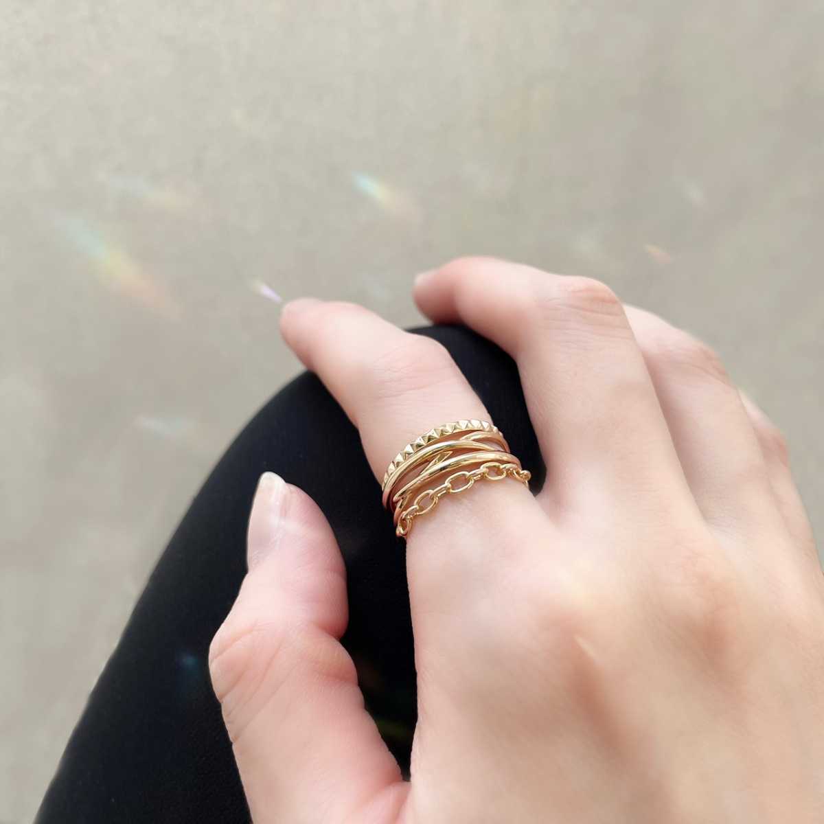 楽天市場】K10イエローゴールド ペアスタッズ リング／ ヴイエー