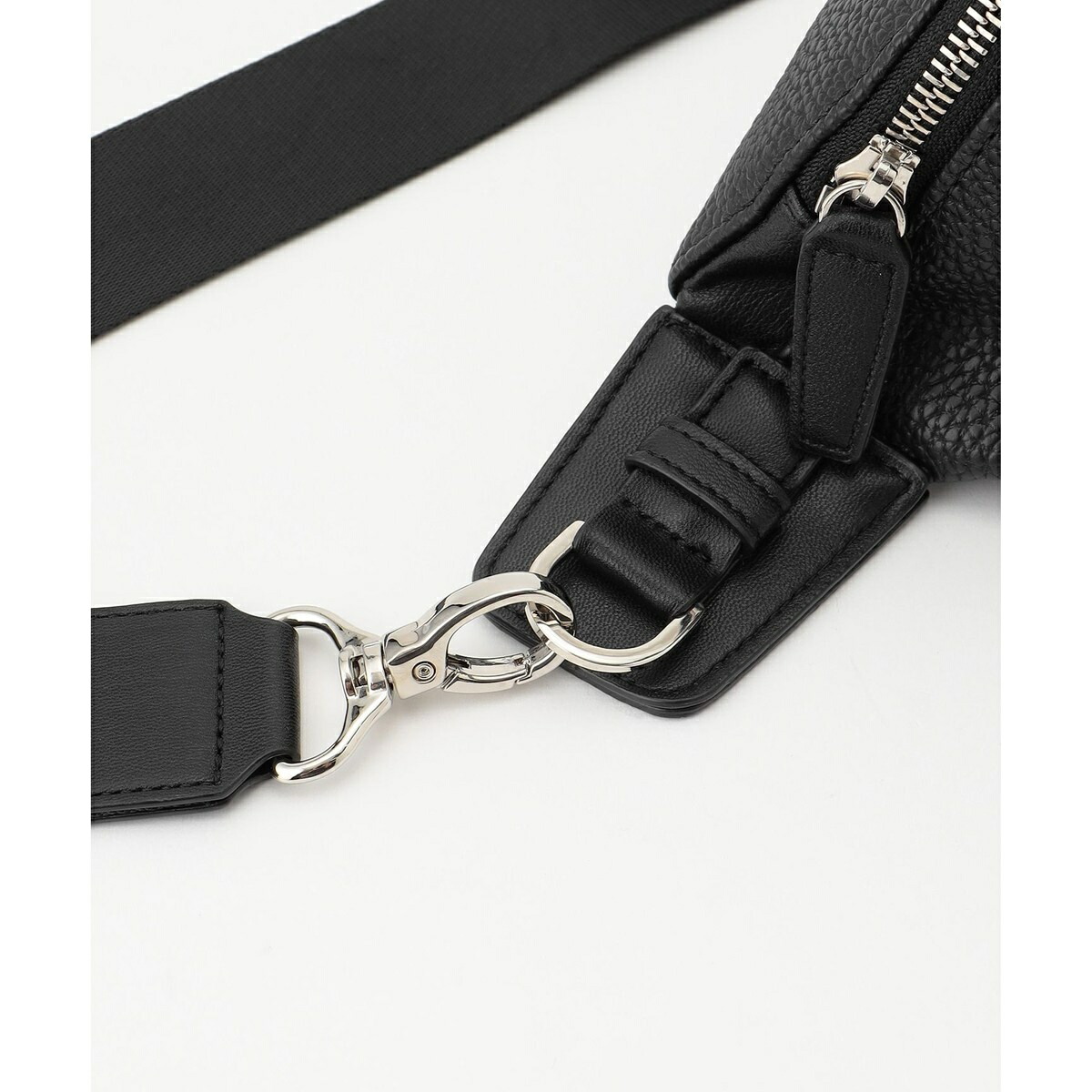 楽天市場】シンセティックシュリンクレザー ボディバッグ／ジョゼフ