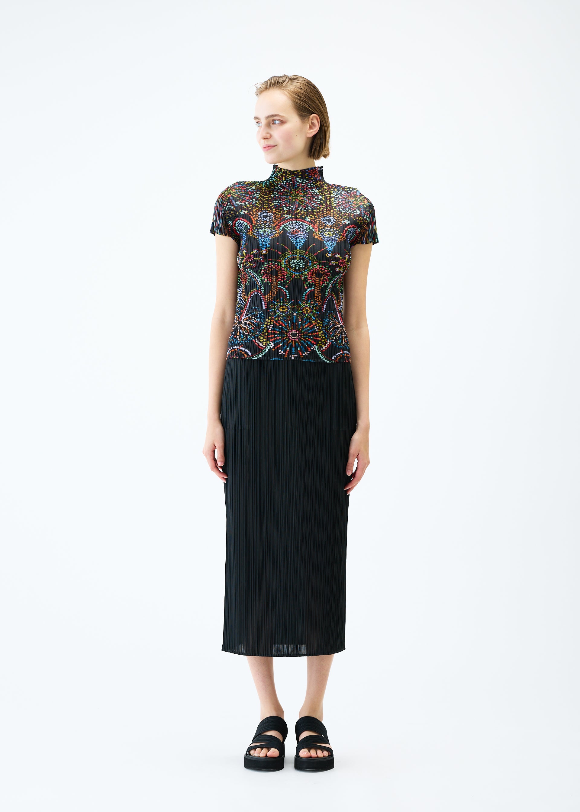 LIGHT FESTIVAL – The official ISSEY MIYAKE ONLINE STORE | ISSEY